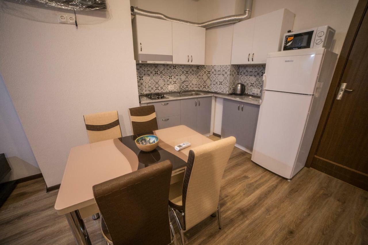 Your Apartment In This City N2 Tbilisi Exterior foto